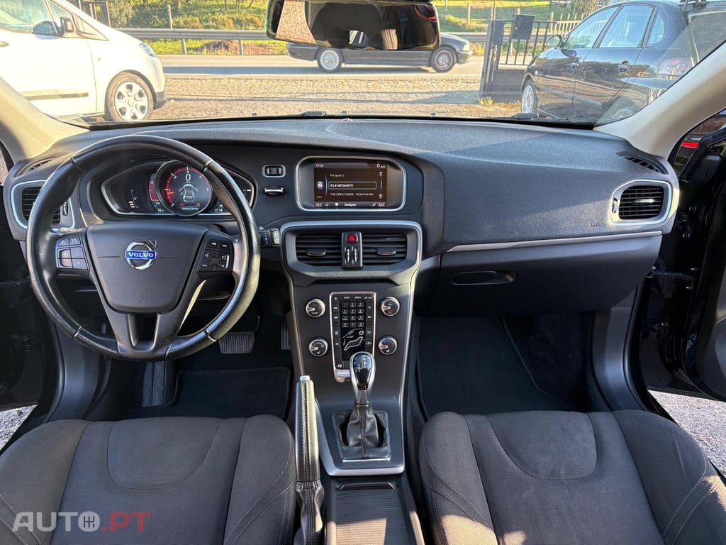 Volvo V40 1.6 D2 Kinetic Powershift