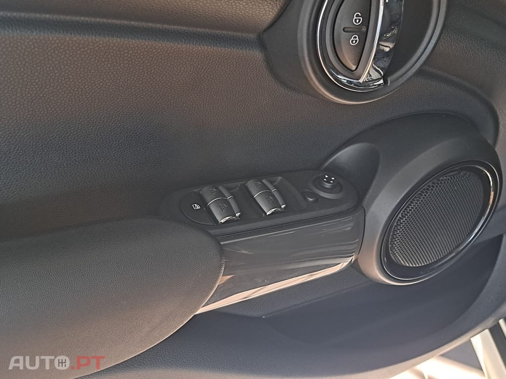 MINI Cooper One D