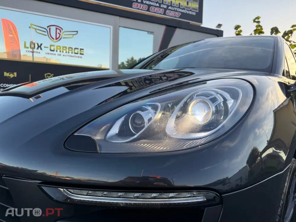 Porsche Macan S