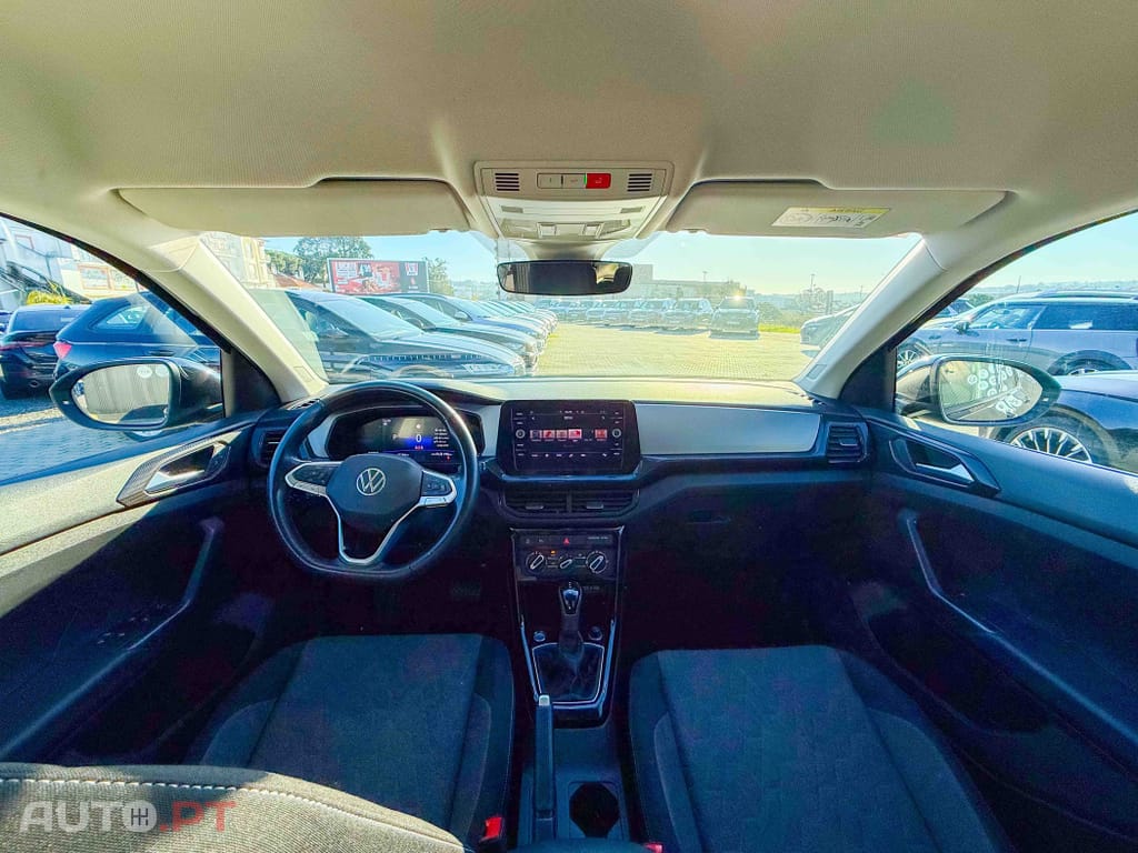 Volkswagen T-Cross 1.0 TSI Urban DSG
