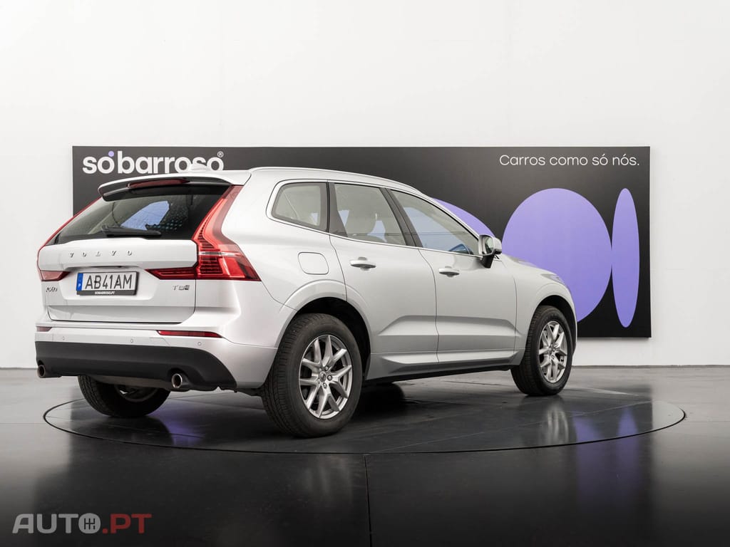Volvo XC60 2.0 T8 PHEV Momentum Plus AWD