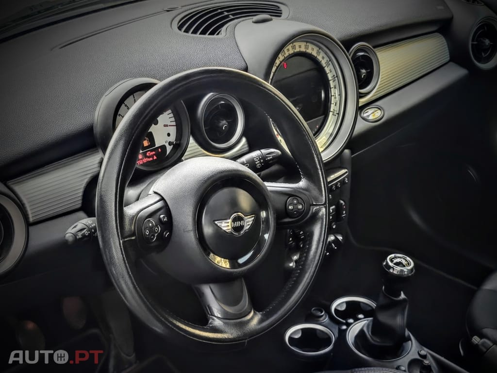 MINI Cooper Cooper Baker Street