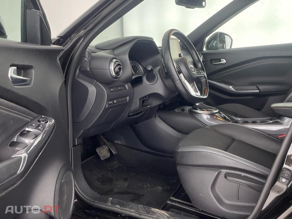 Nissan Juke 1.0 DIG-T N-Connecta DCT