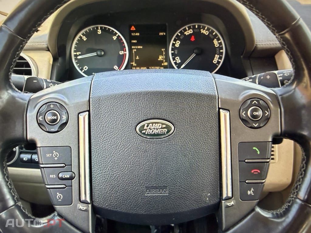 Land Rover Discovery 4 3.0 TD V6 HSE