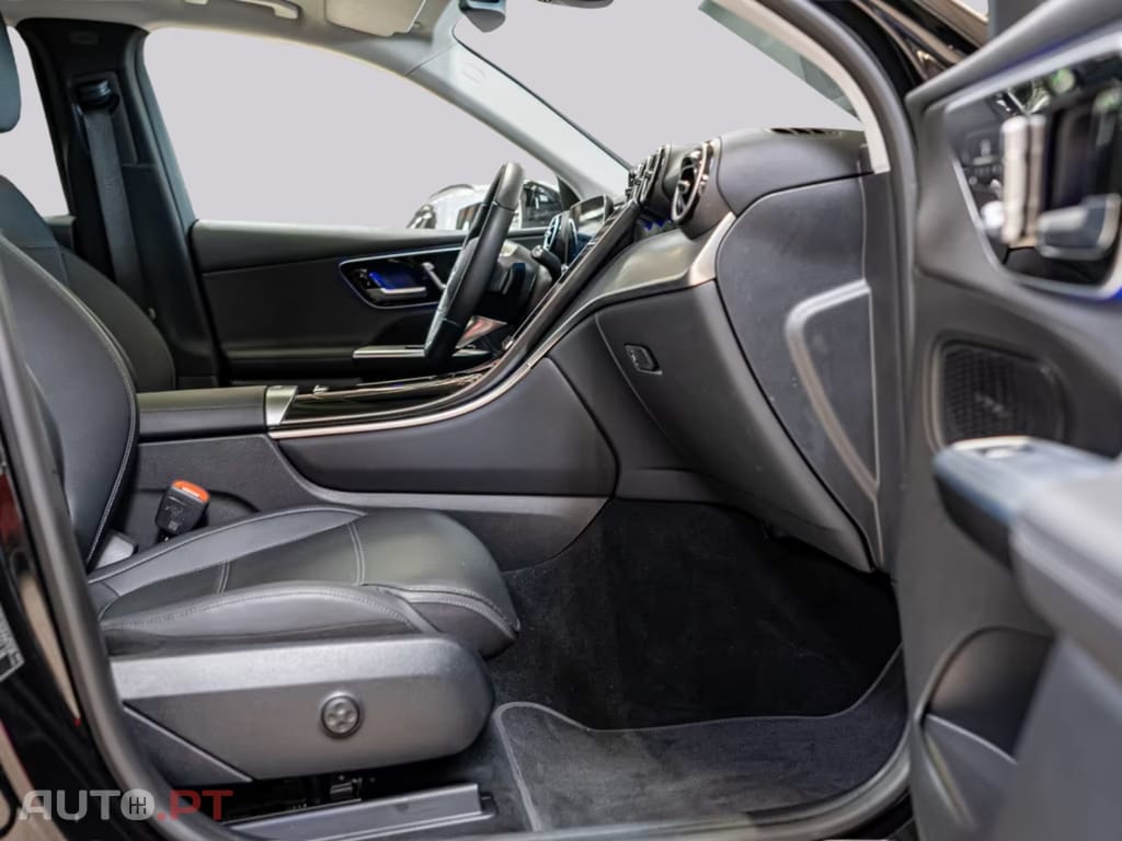 Mercedes-Benz GLC 300 I.V.A DEDUTIVEL de 4M Avantgarde