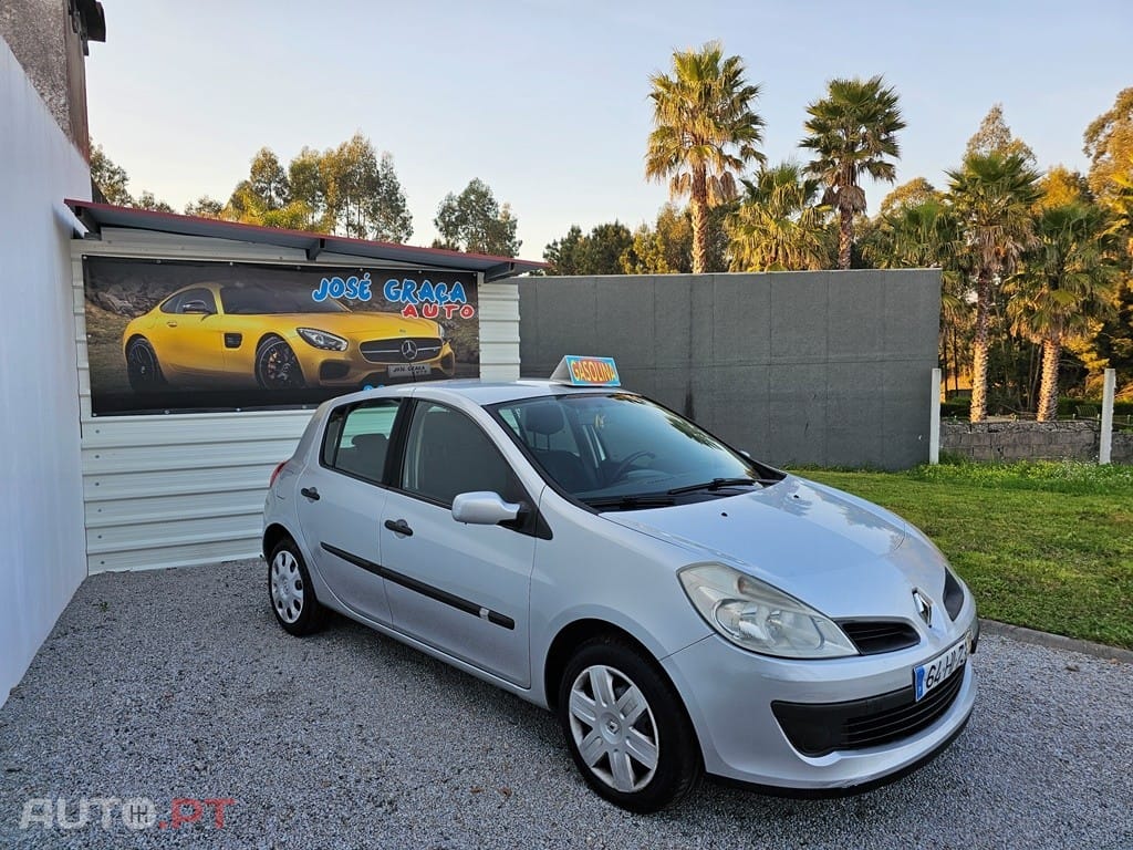 Renault Clio 1.2 16V Dynamique S