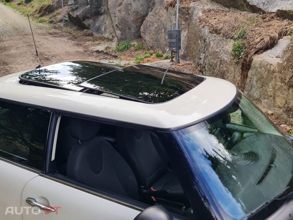 MINI Cooper Cooper D