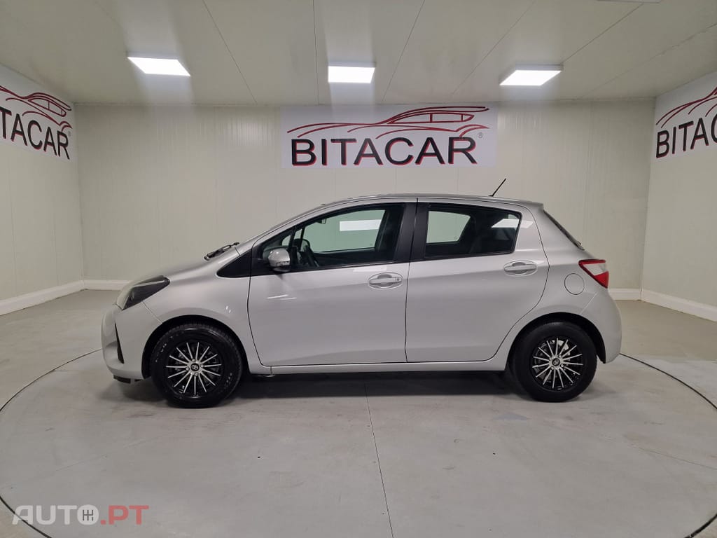 Toyota Yaris 1.0 VVT-I ACTIVE