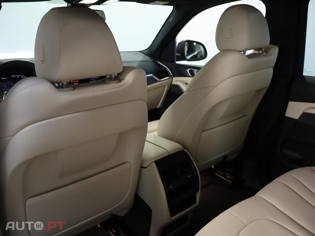 BMW X5 xDrive45e Auto