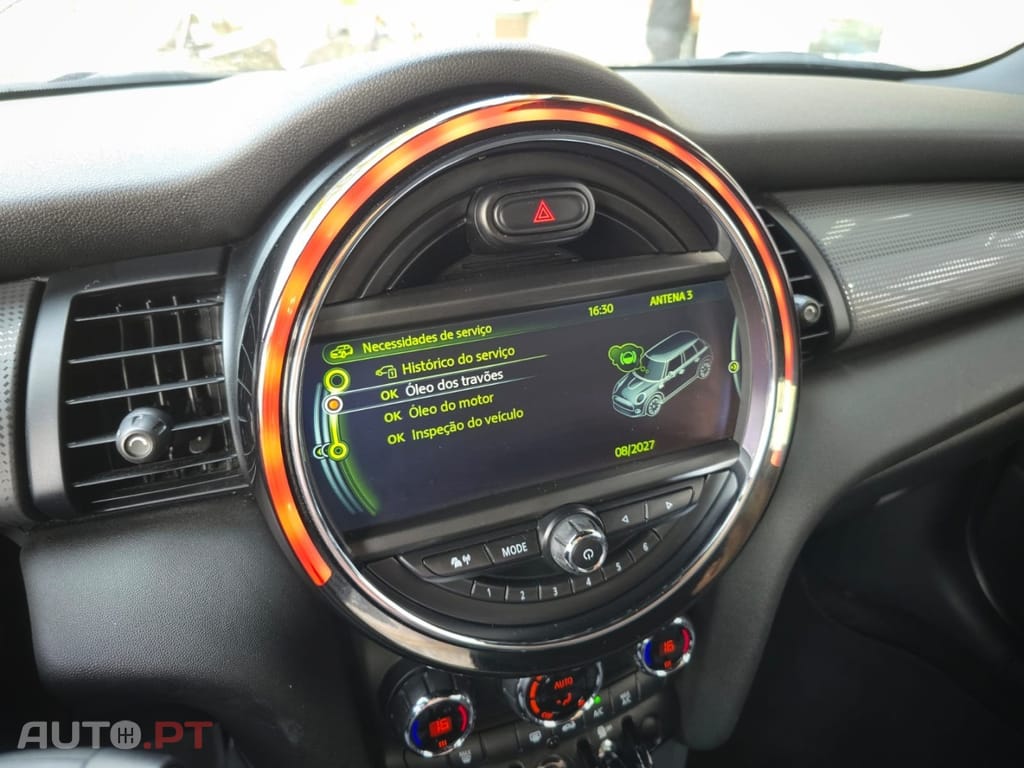 MINI Cooper Cooper D