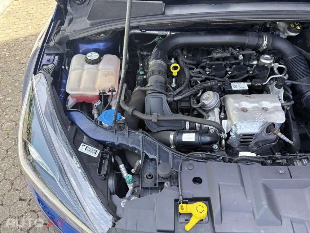 Ford Focus 1.0 EcoBoost S&S COOL&CONNECT DESIGN