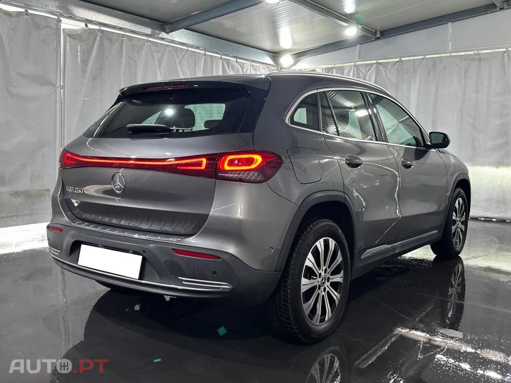 Mercedes-Benz EQA 250 Progressive