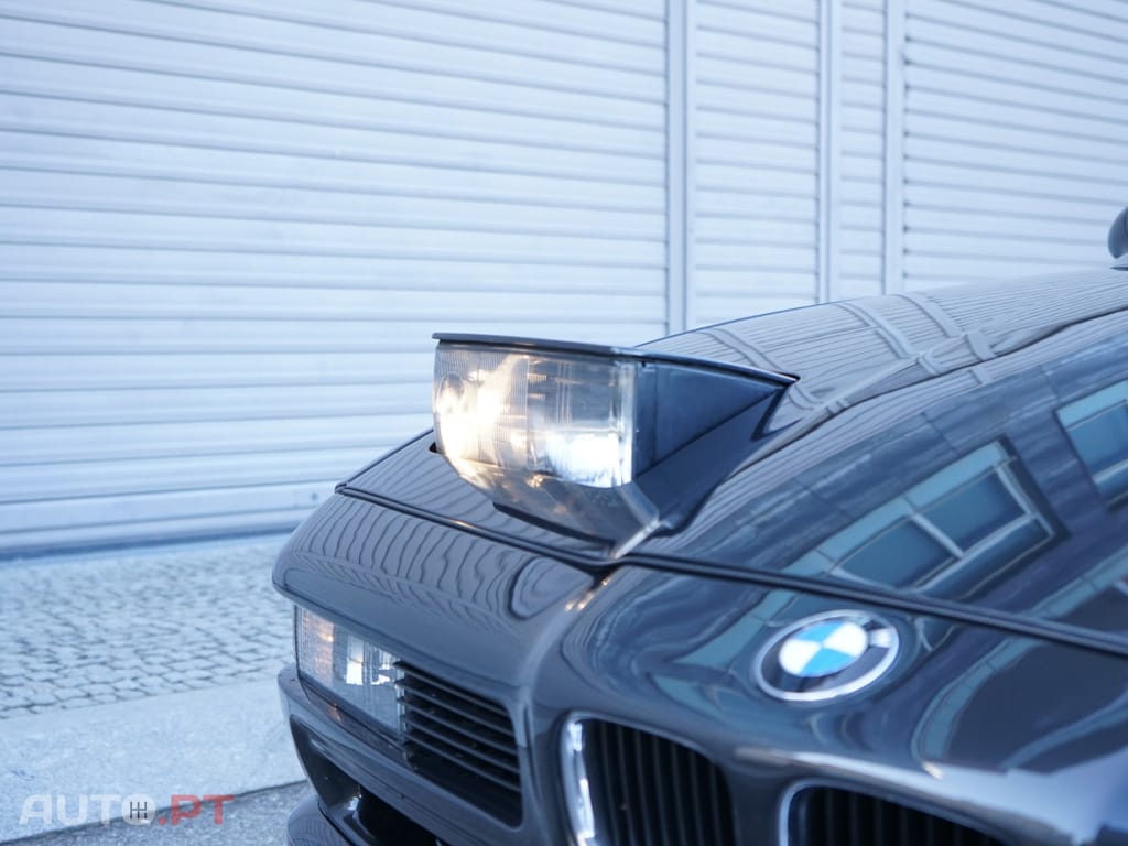 BMW 850 CSi