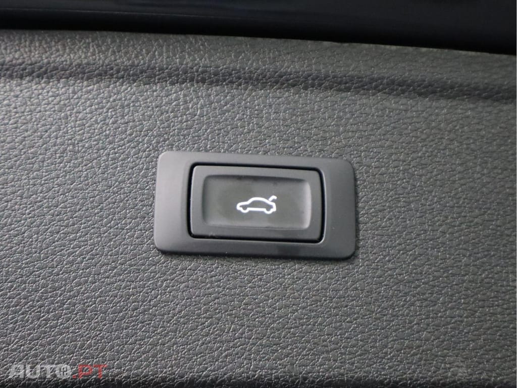 Audi Q5 50 TFSIe quattro S tronic Advance 