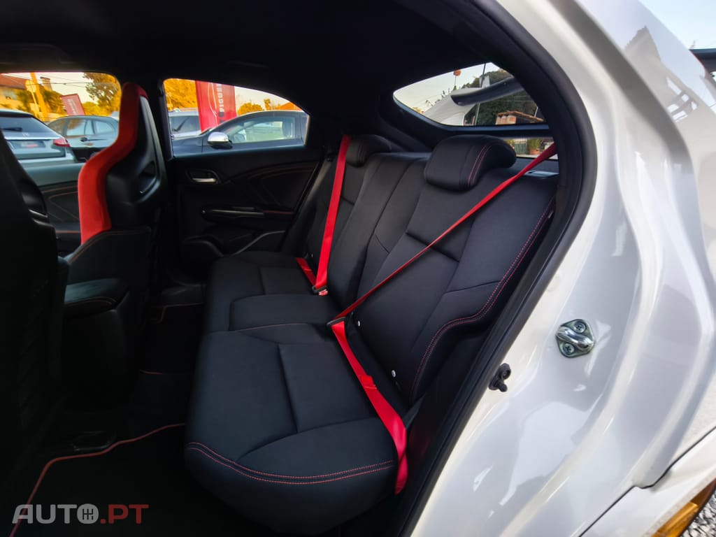 Honda Civic 2.0 i-VTEC Type-R GT