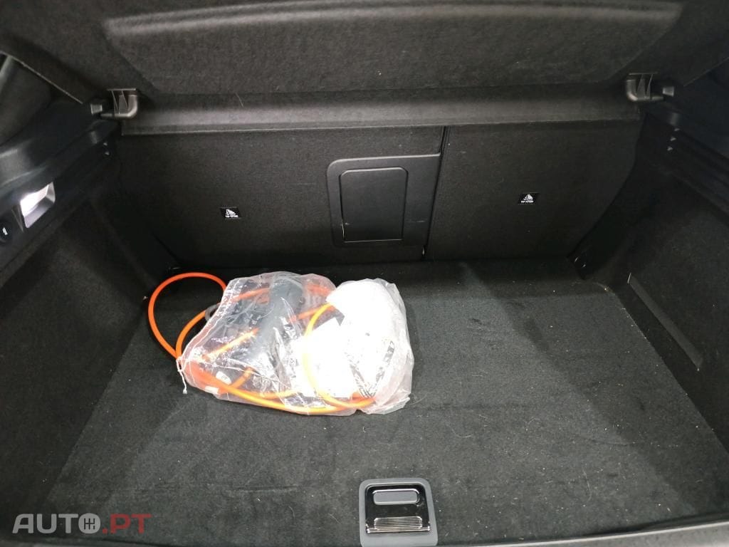 DS DS4 E-Tense Performance Line EAT8