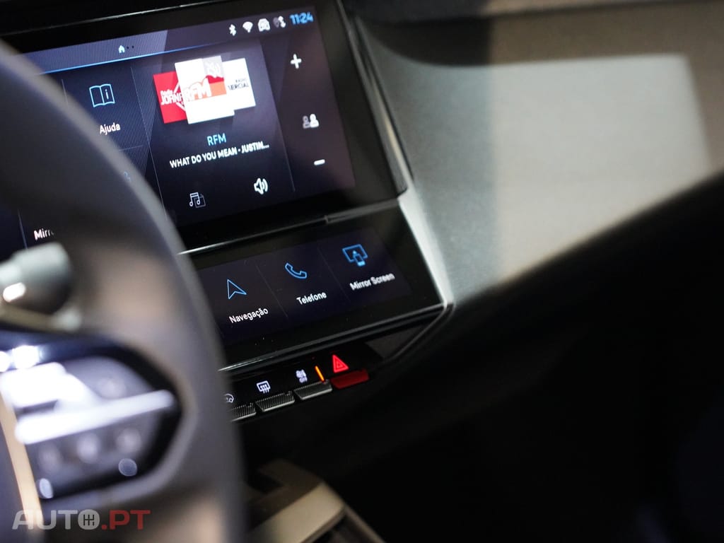 Peugeot 408 1.2 PureTech Allure EAT8