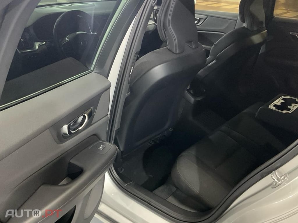 Volvo V60 2.0 T6 AWD TE Inscription Expression