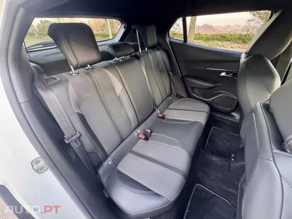 Peugeot 2008 1.2 PureTech GT Line