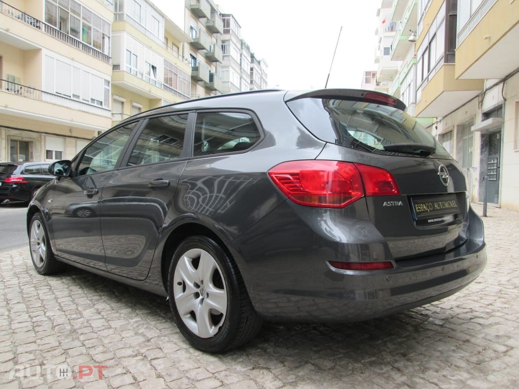 Opel Astra Sports Tourer 1.3 CDTi Enjoy S/S