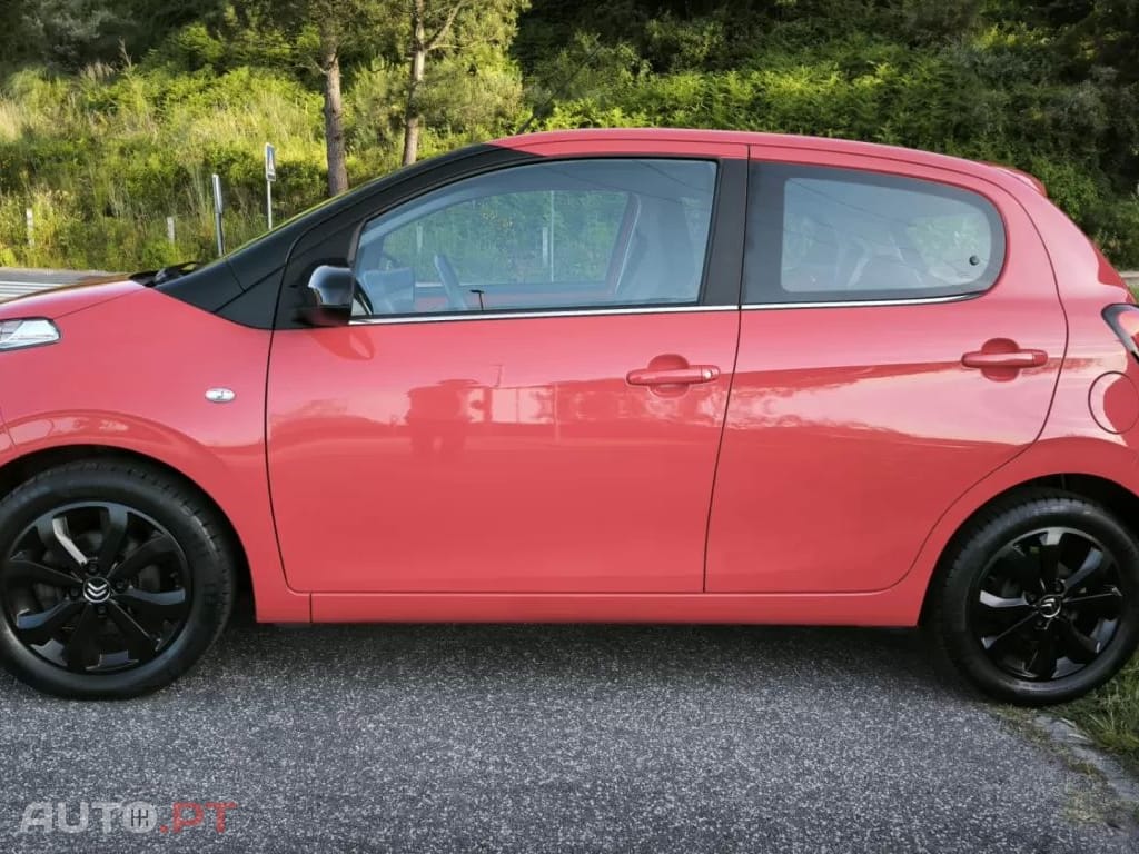 Citroen C1 1.2 VTi Shine