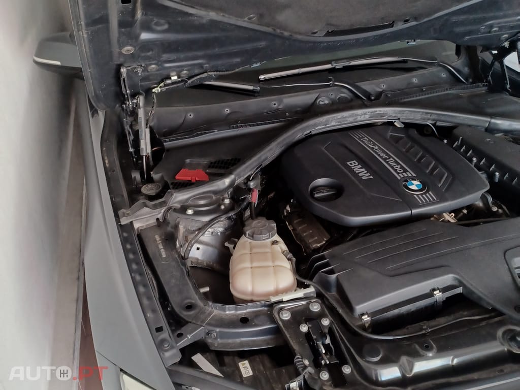 BMW 320 Touring d Luxury 184cv