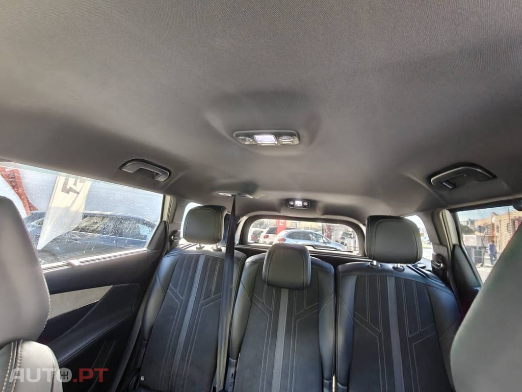 Peugeot 5008 1.5 BlueHDi GT EAT8