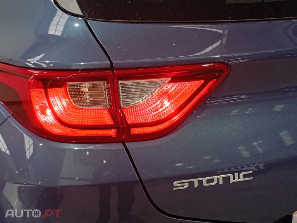 Kia Stonic 1.2 MPi Dynamic