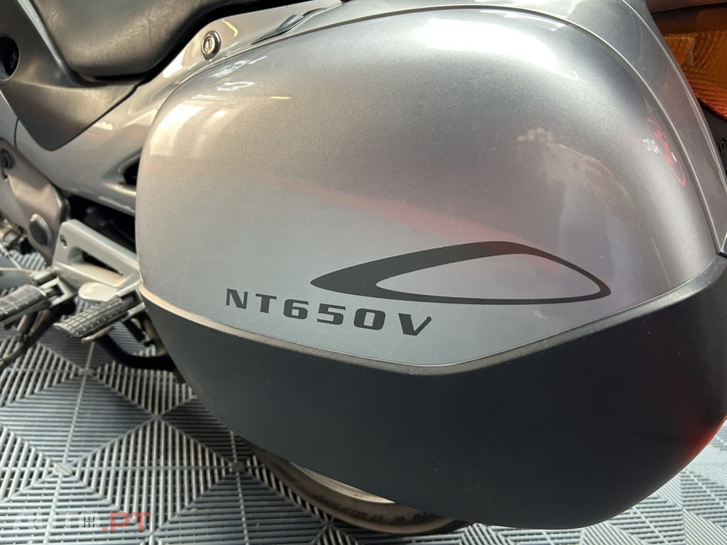 Honda NT 650V Deauville