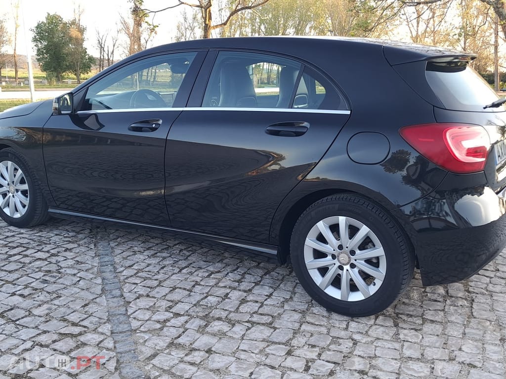 Mercedes-Benz A 180 CDI (BlueEFFICIENCY) Urban