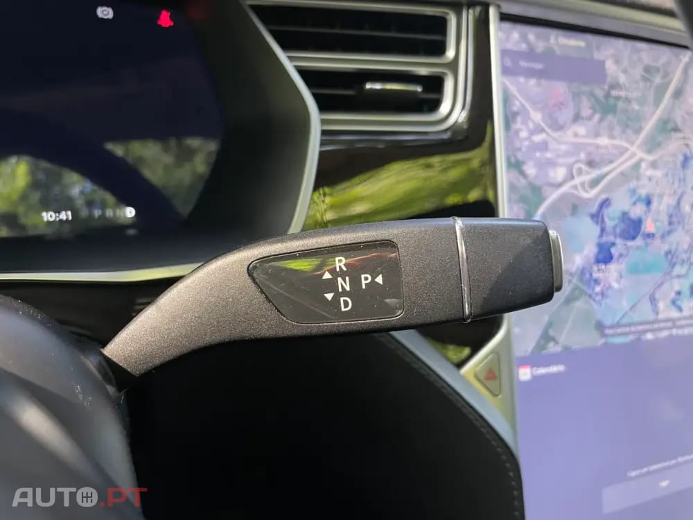 Tesla Model S 90D