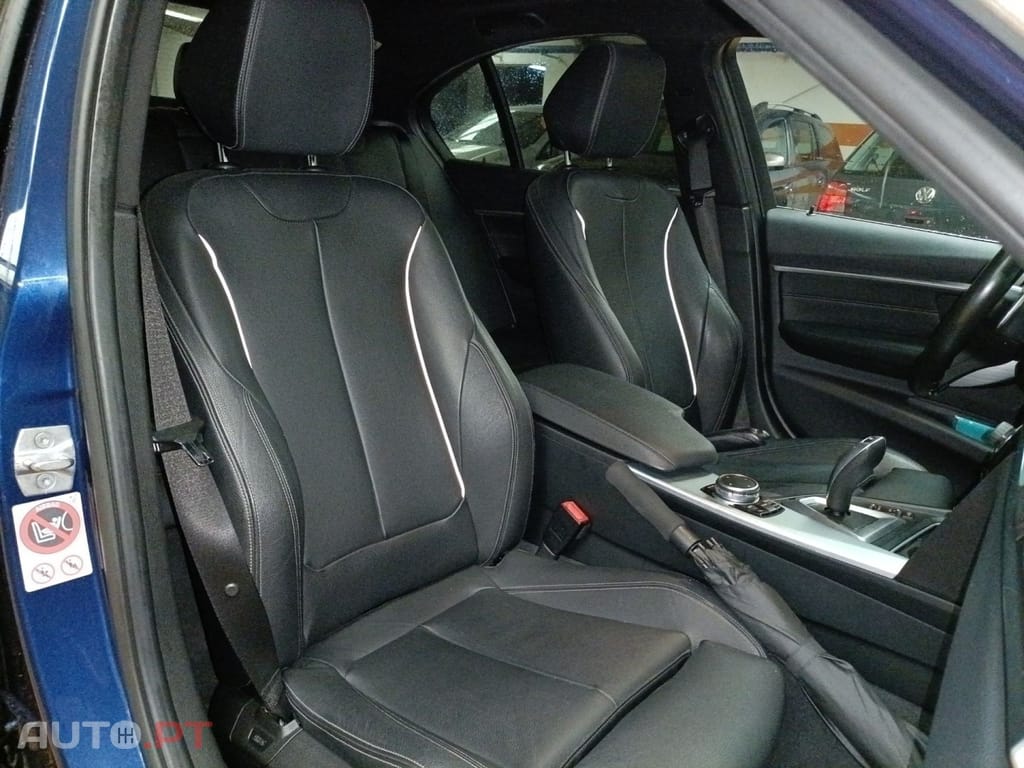BMW 330 e iPerformance Line Sport