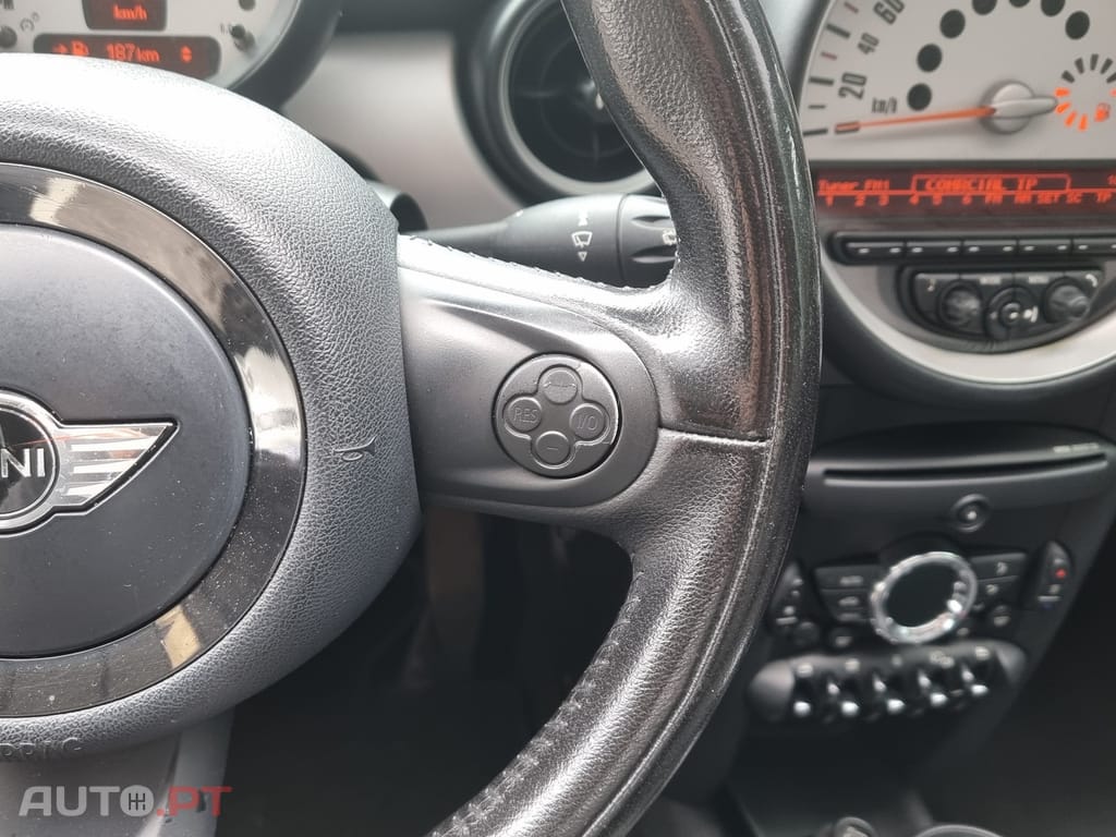 MINI Cabrio Cooper D