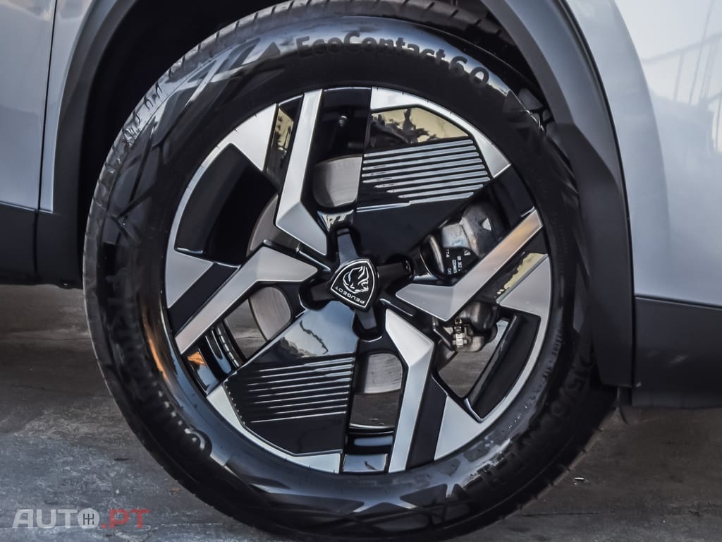 Peugeot 2008 1.2 Hybrid Allure e-DCS6
