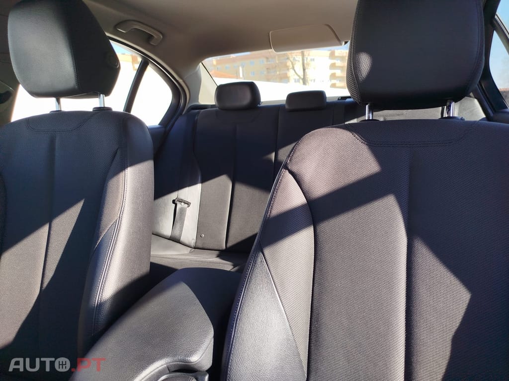 BMW 318 d Line Modern