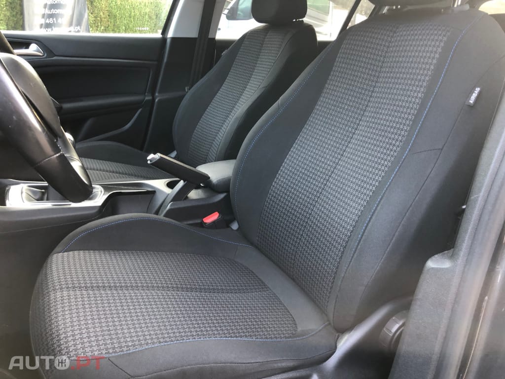 Peugeot 308 1.2 PureTech Business Line