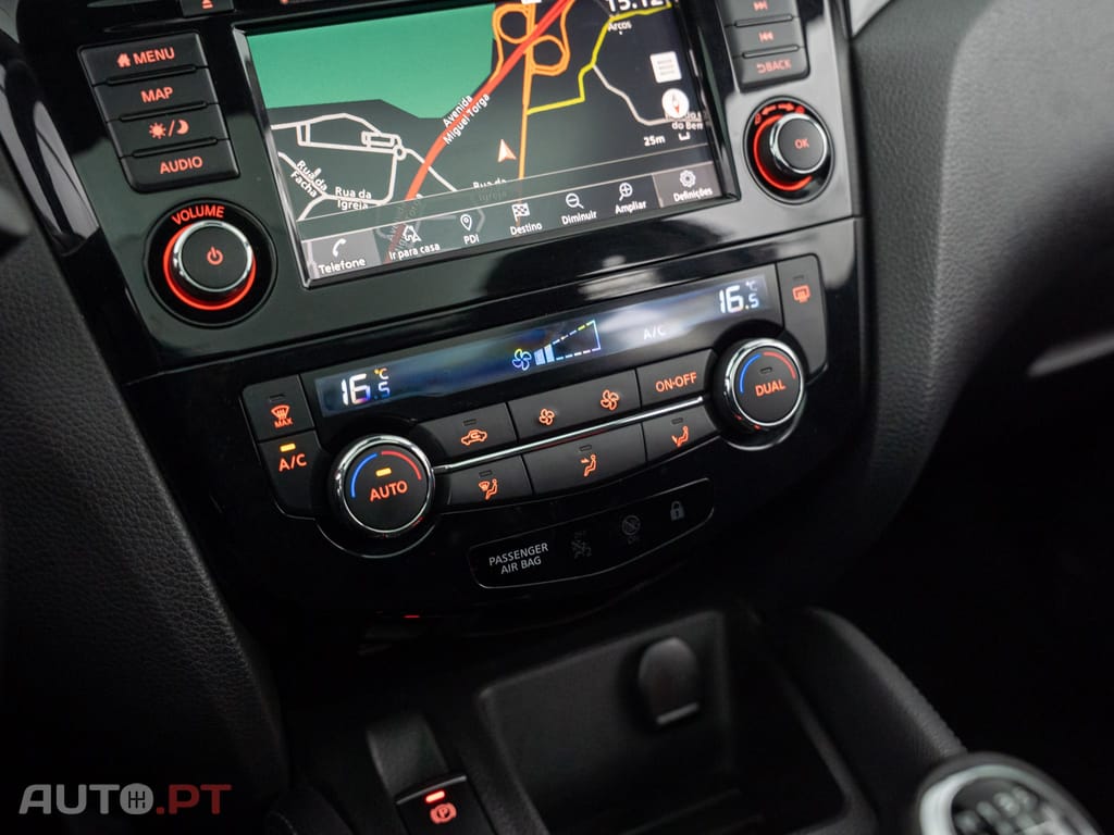 Nissan Qashqai 1.5 dCi N-Connecta