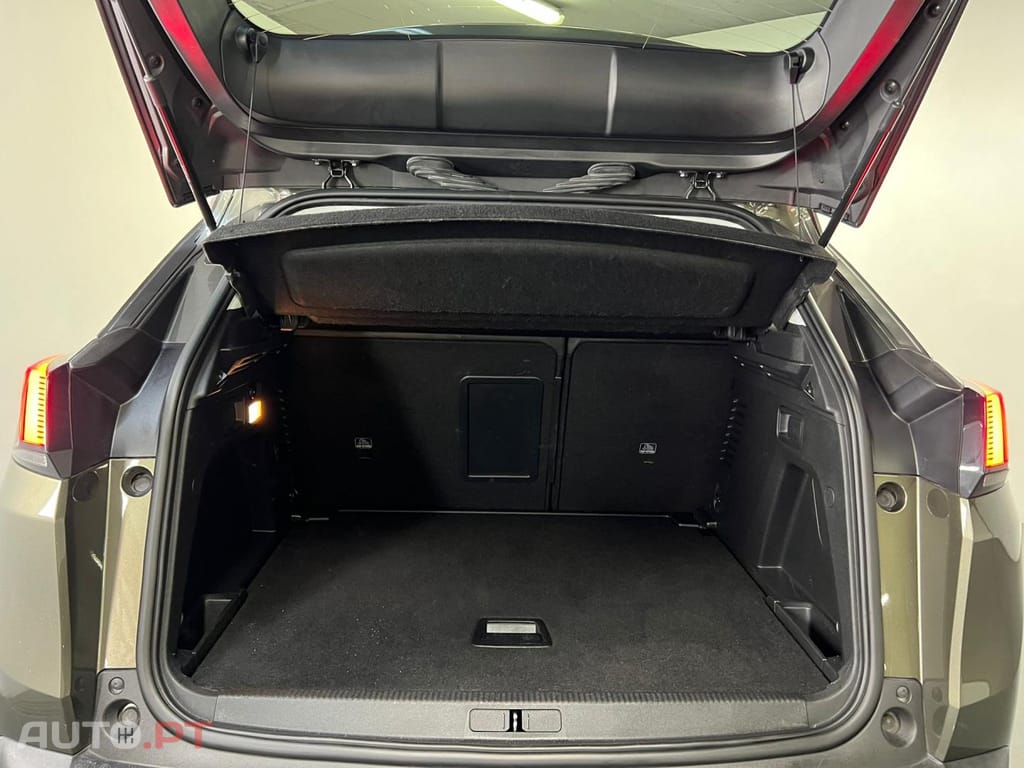 Peugeot 3008 Allure Pack 1.5 BlueHDi 130 EAT8