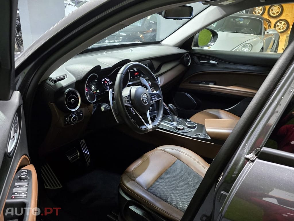 Alfa Romeo Stelvio 2.2 D Super AT8