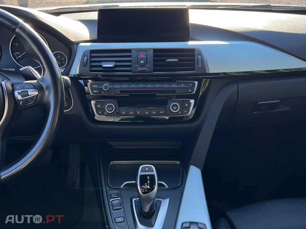 BMW 320 d Touring Pack M Auto