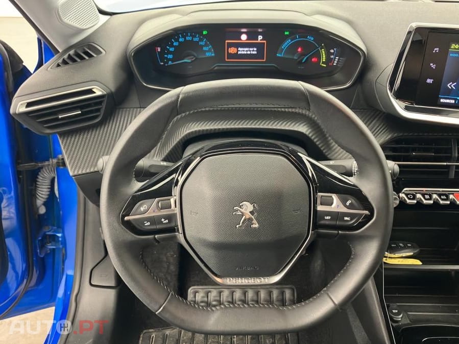 Peugeot E-208 50 kWh Style