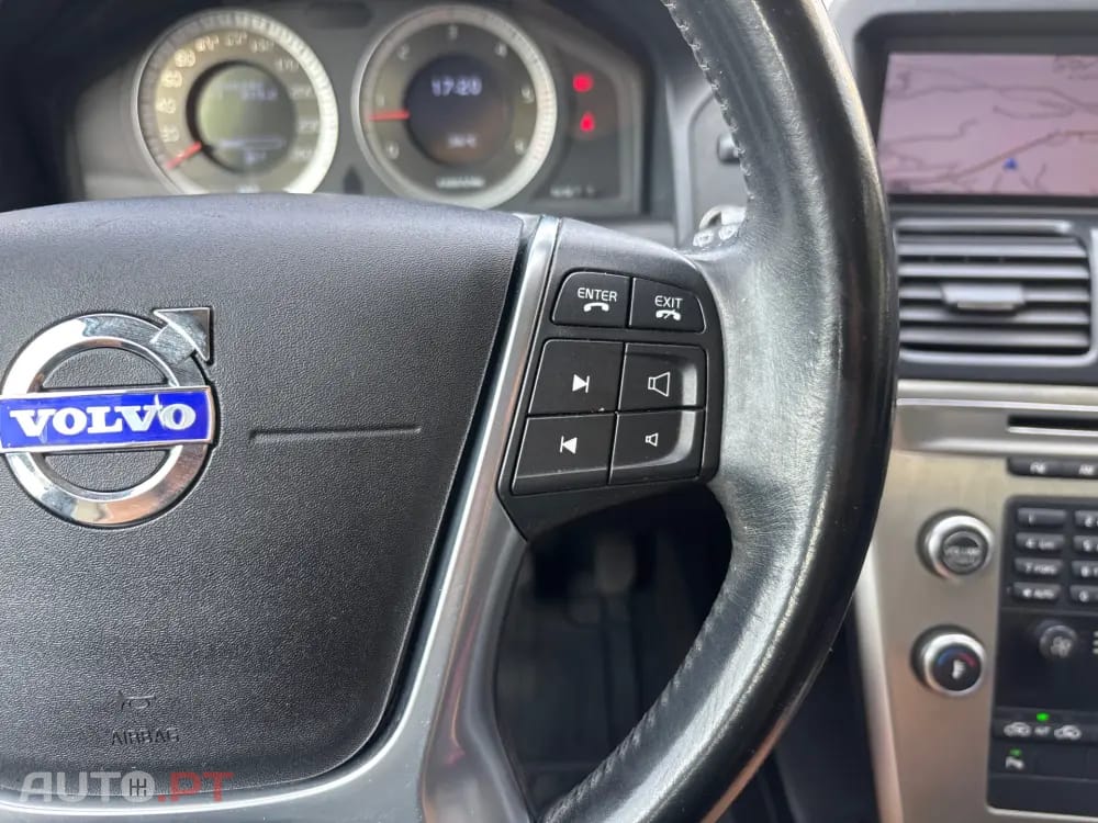 Volvo XC60 2.4 D Drive Momentum