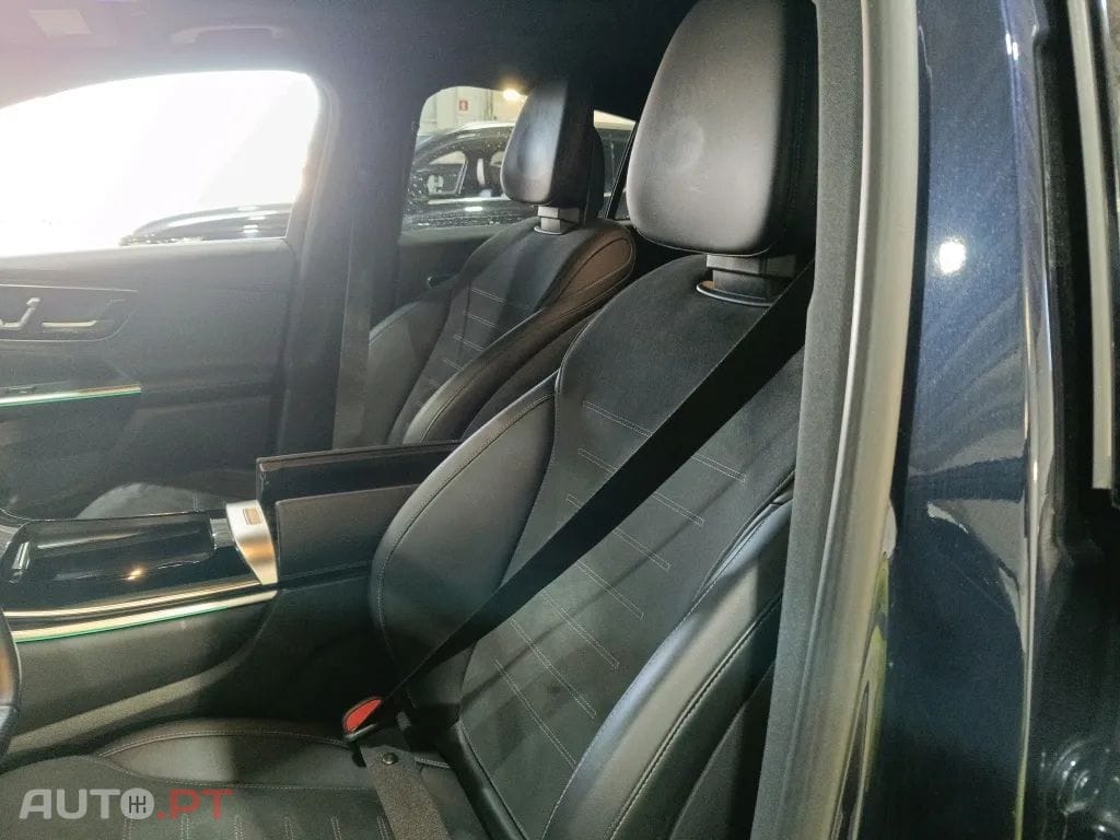 Mercedes-Benz GLC 300 Coupe de 4Matic