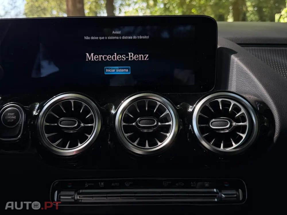 Mercedes-Benz GLA 250 e 8G-DCT Special Edition
