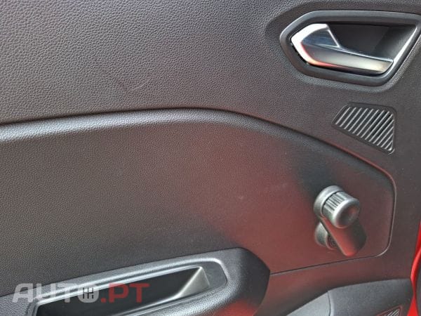 Renault Clio TCe 100 Bi-Fuel Limited