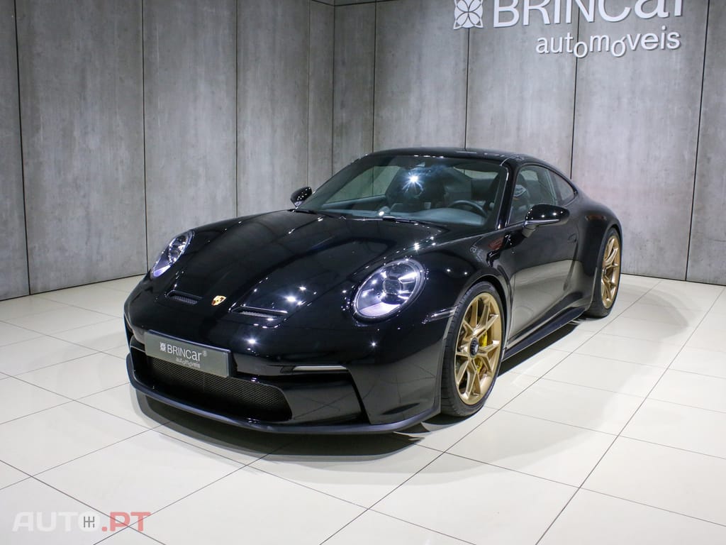 Porsche 992 GT3 Touring Package