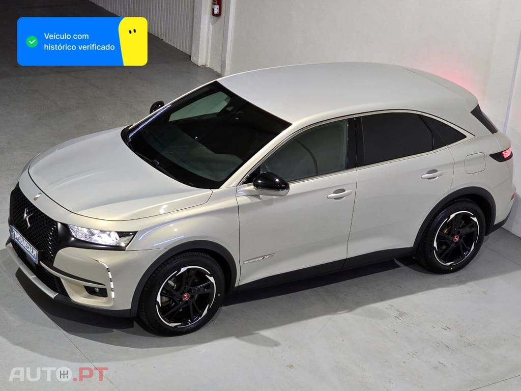DS DS7 Crossback E-Tense Performance Line EAT8