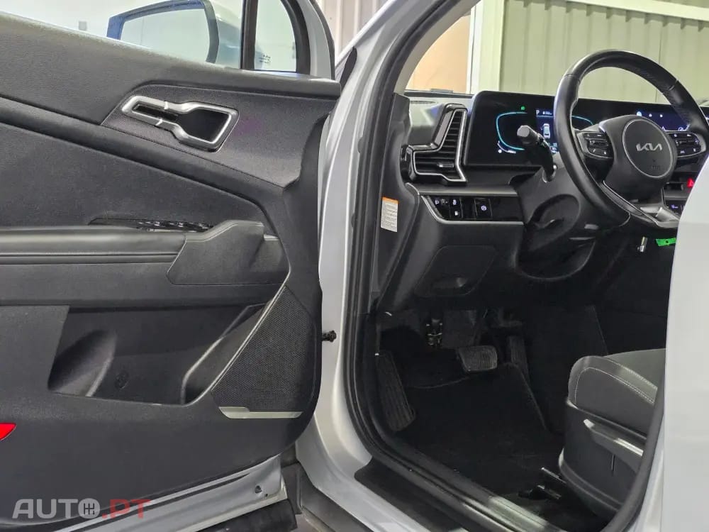 Kia Sportage 1.6 T-GDI AWD Base