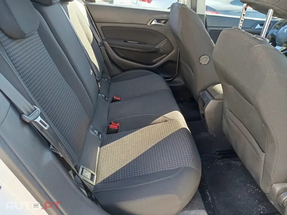 Peugeot 308 1.5 BlueHDi Active