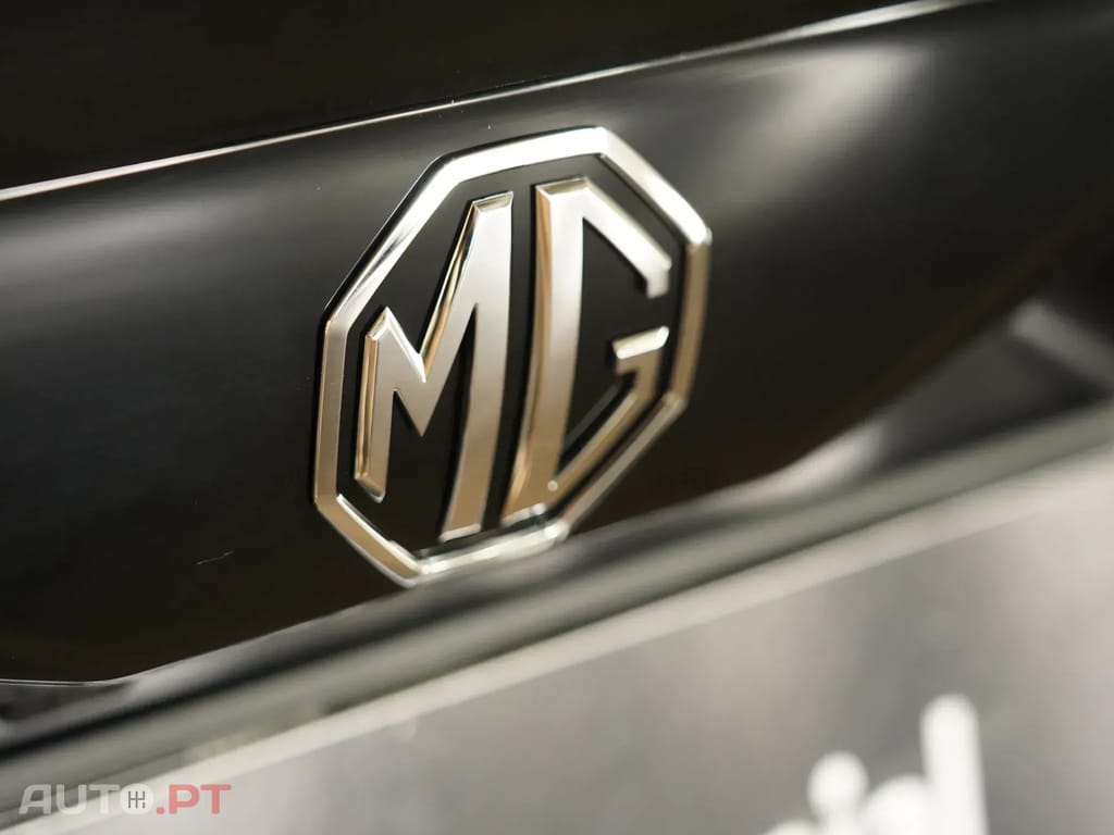 MG MG4 51 kWh Standard